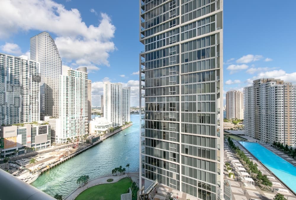 Miami Vacation Rentals - Brickell 1