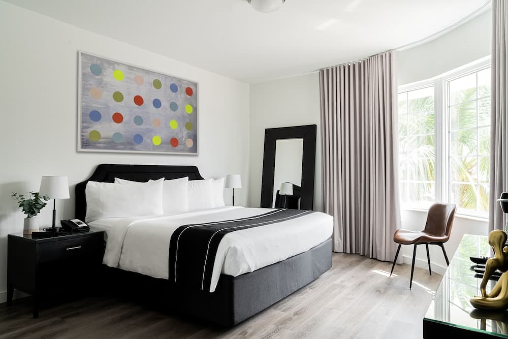 Essex House By Clevelander 1