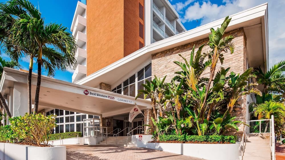 Best Western Plus Atlantic Beach Resort 1