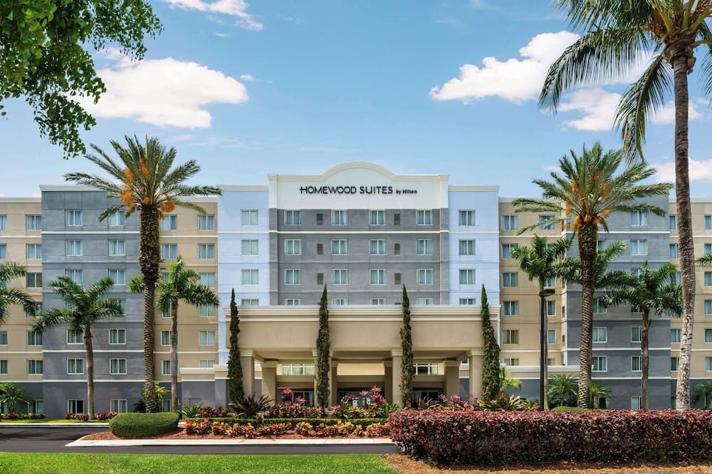 Homewood Suites by Hilton Miami-Airport/Blue Lagoon 1