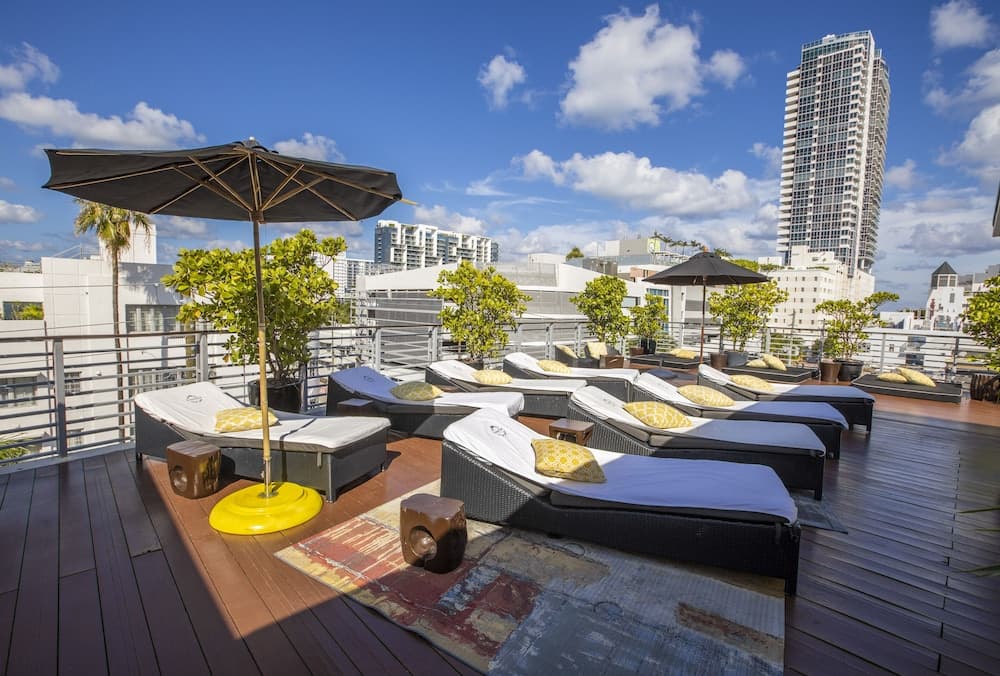 Riviera Hotel South Beach 1