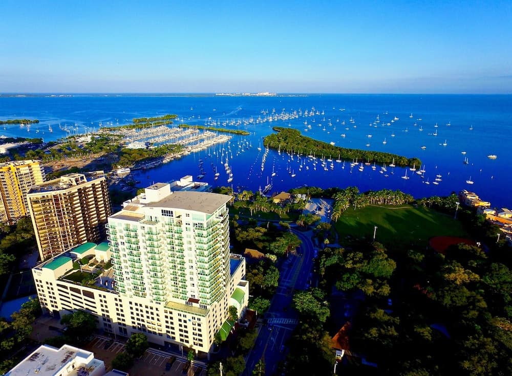 iCoconutGrove Vacation Rentals 1
