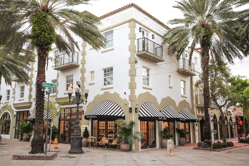 Esmé Miami Beach 1