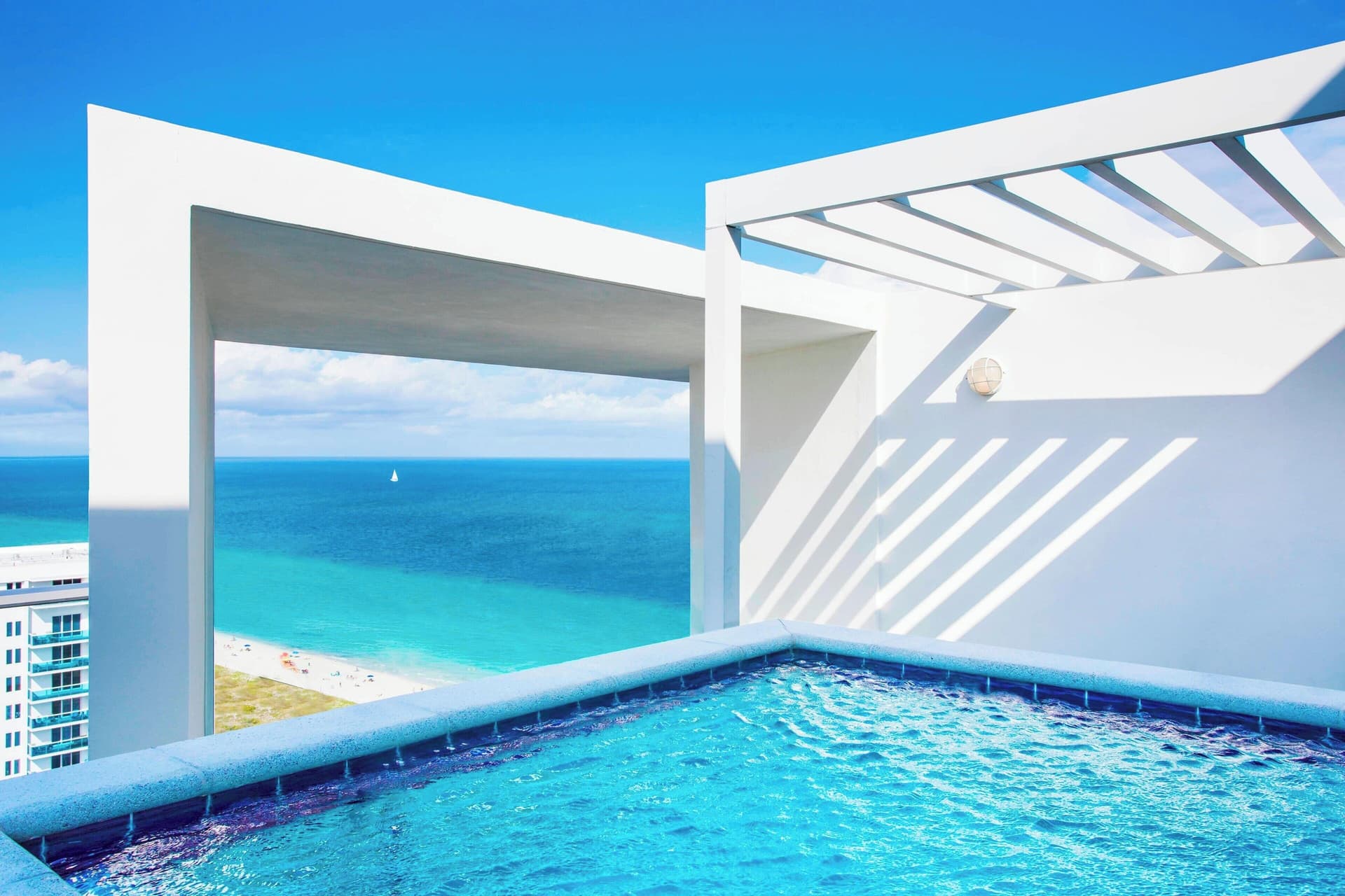 W South Beach 4