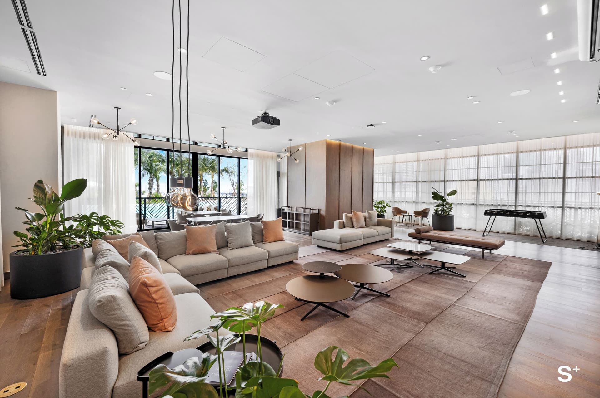 Stayplus Luxury Condo in Downtown Miami 3