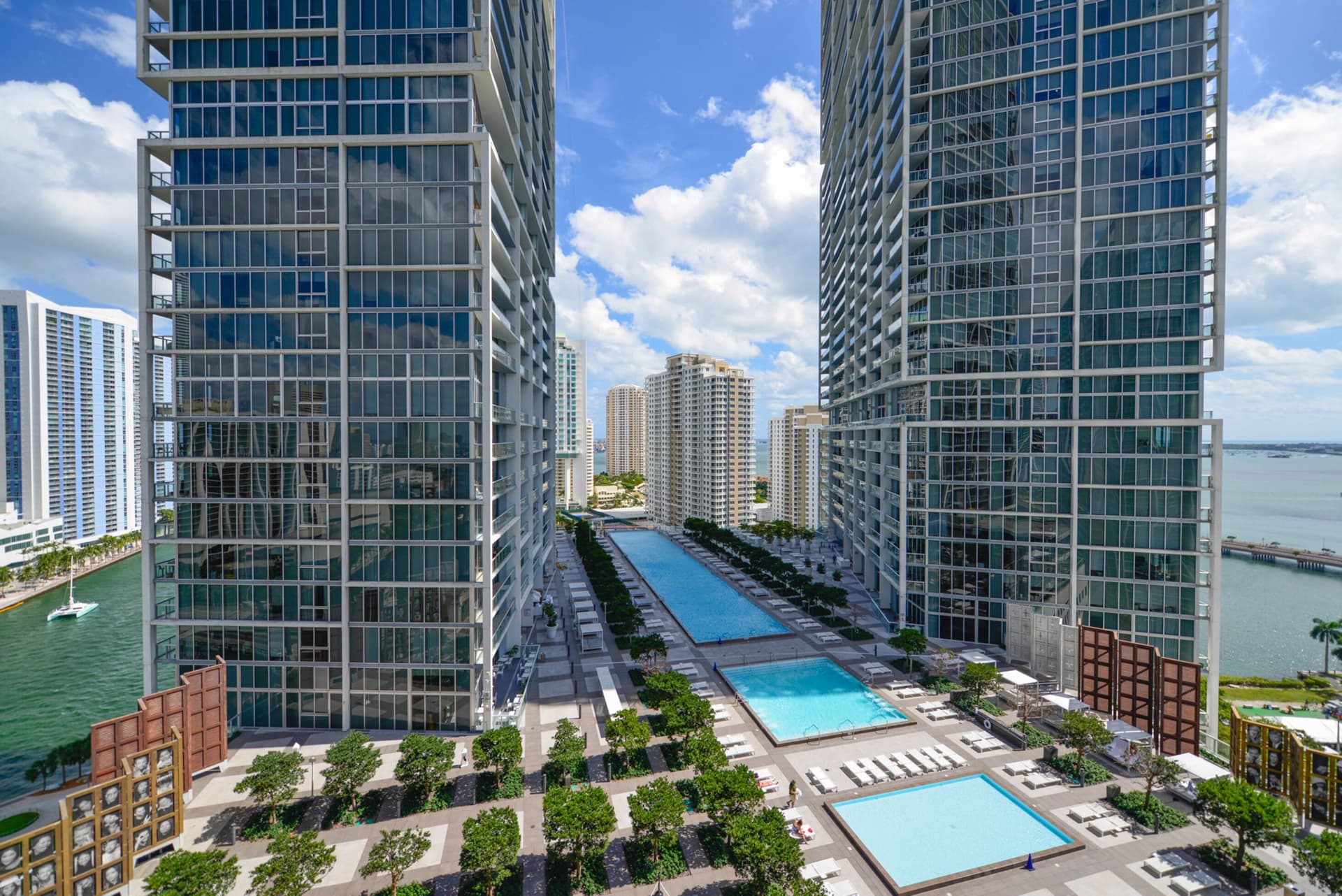 Icon Residences 1