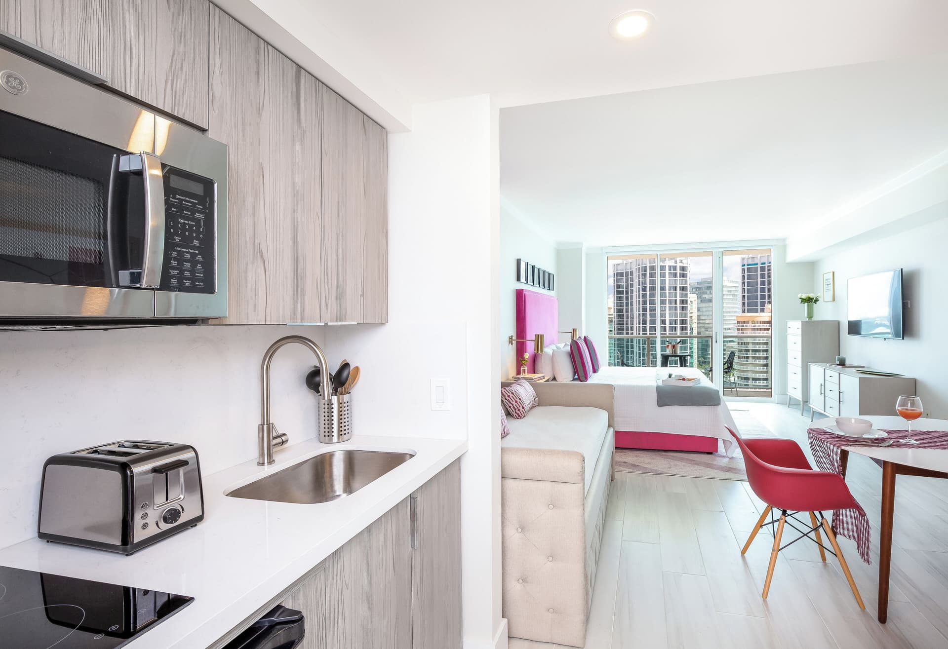 Miami Vacation Rentals - Coconut Grove 2