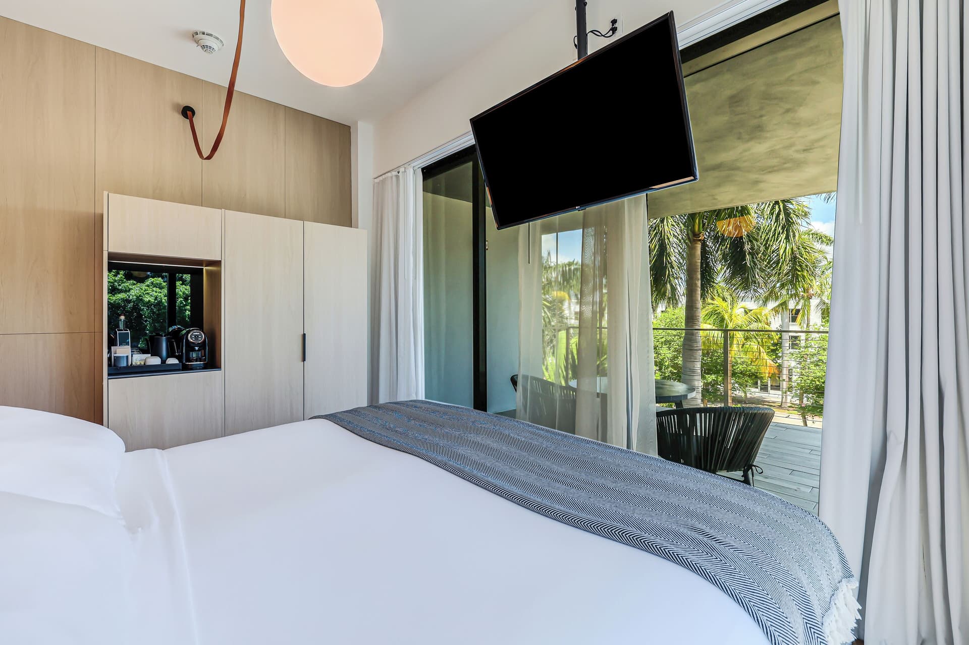 The March Hotel 2