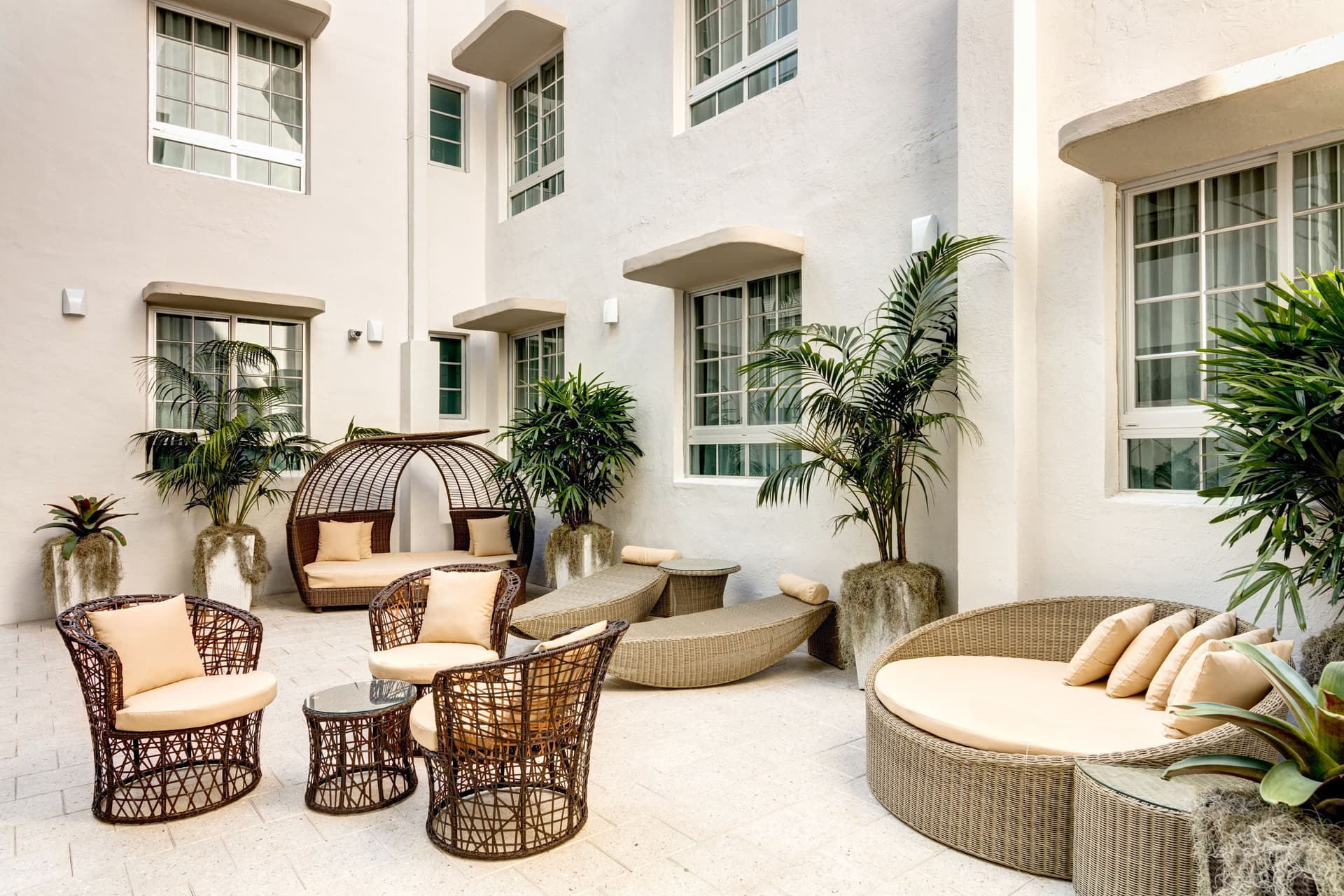 The L Hotel 1