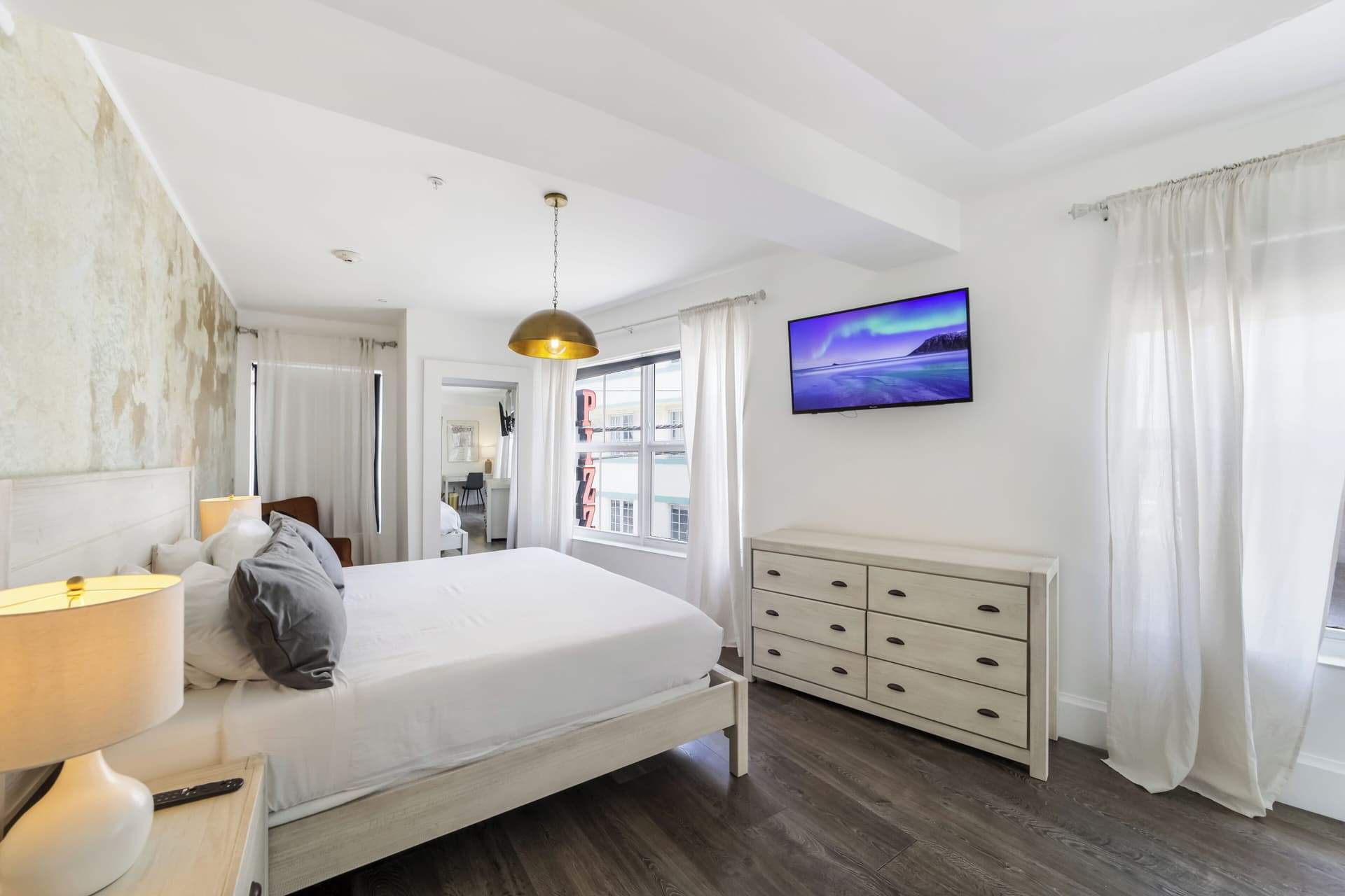 Ithaca of South Beach Hotel 3