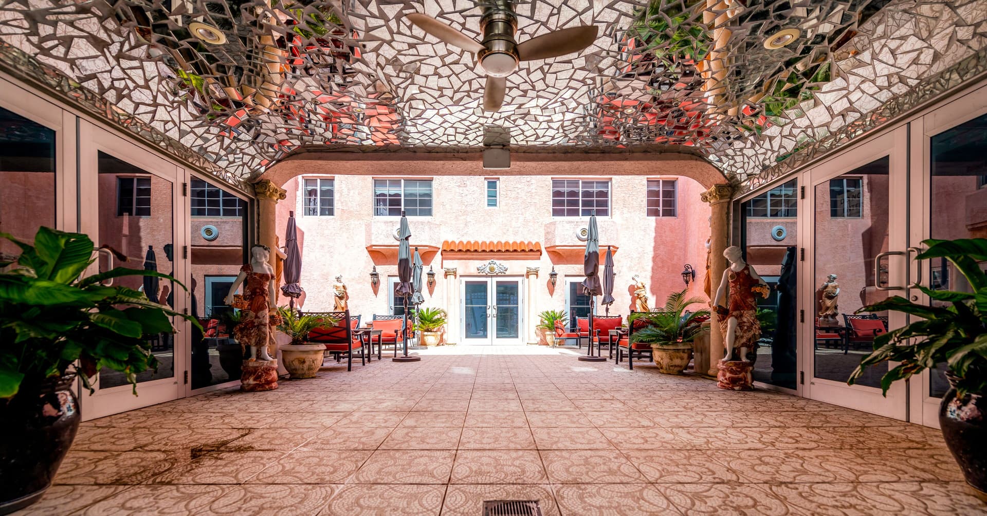 Secret Garden Miami Beach 4