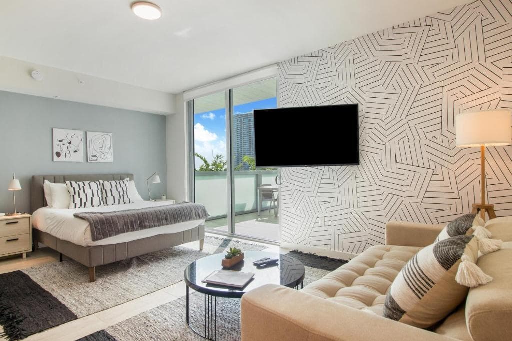 Zip Housing Miami 1