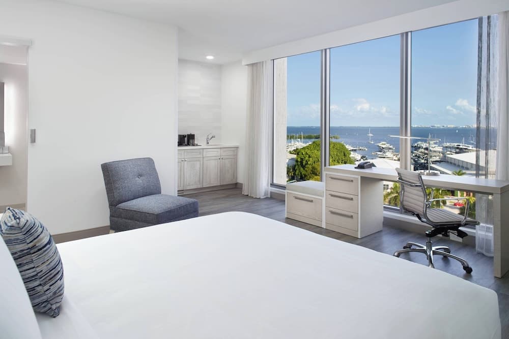 Courtyard by Marriott Miami Coconut Grove 5