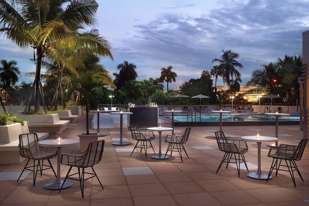 Courtyard by Marriott Miami Coconut Grove 2