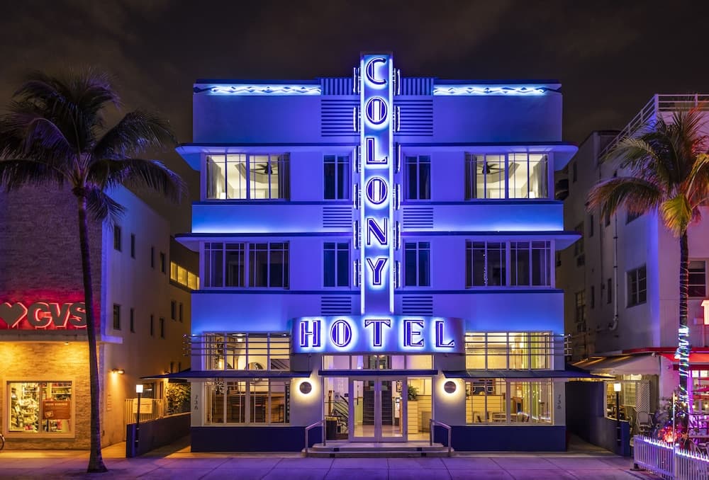 The Colony Hotel 1