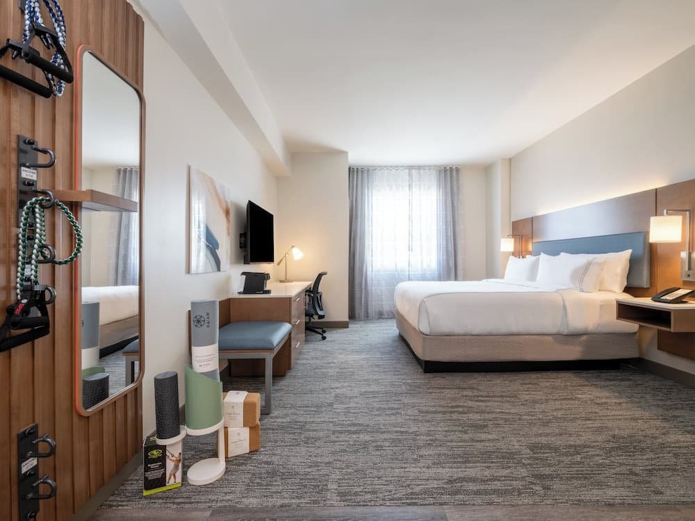 EVEN Hotel Miami - Doral Area, by IHG 4