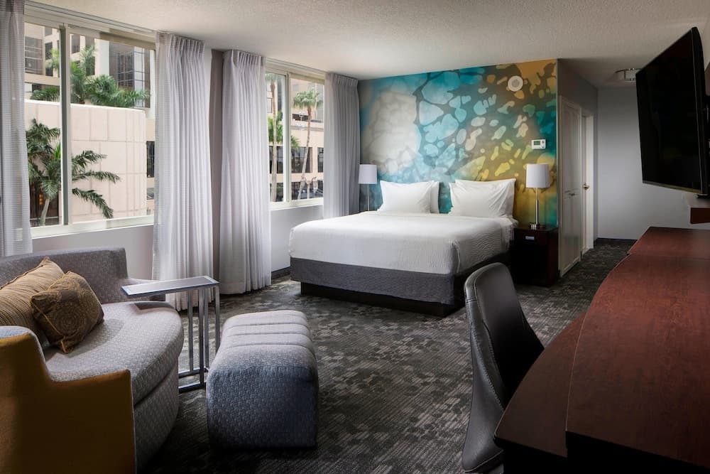Courtyard by Marriott Miami Dadeland 4